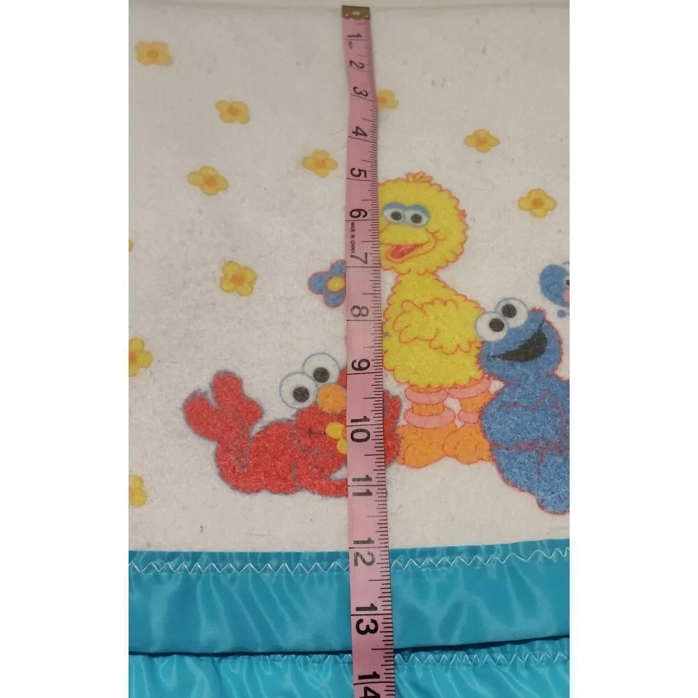 Vtg Riegel Sesame Street Crib Blanket Comforter Made in USA Rare!  46 x 37.5
